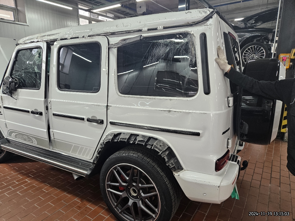 2022 Mercedes-Benz MercedesAMG G63, photograph 4