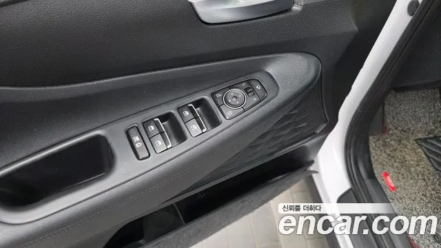 Hyundai Santafe Diesel 2.0 2WD — photo 1 of 34