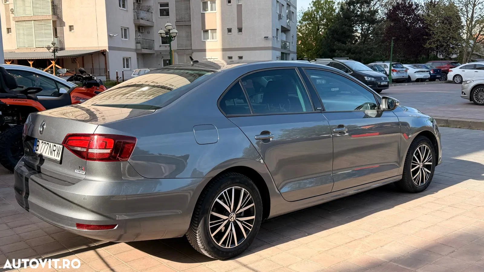 2016 Volkswagen Jetta, photograph 9
