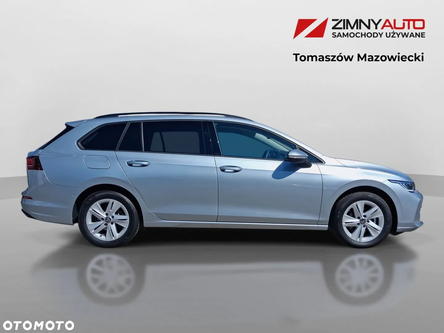 2025 Volkswagen Golf Variant 1.5 eTSI mHEV Life DSG, photograph 4