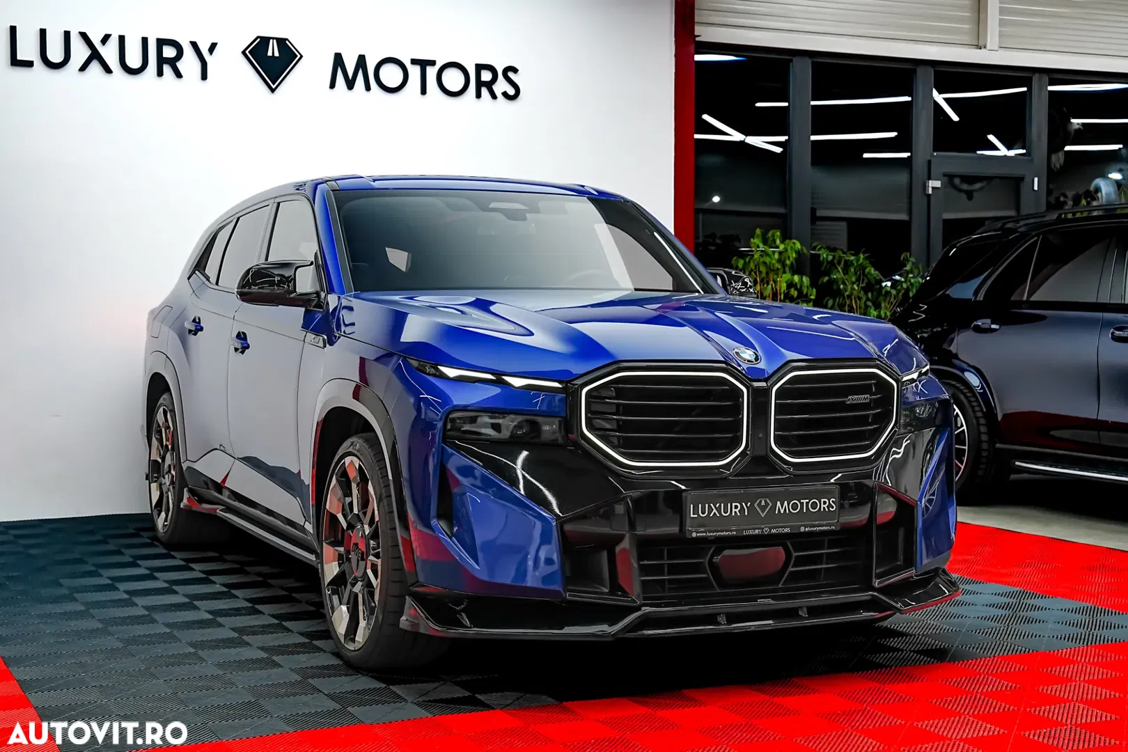 2025 BMW XM, photograph 5