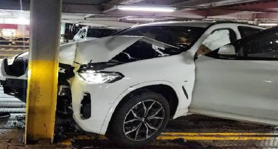 2022 BMW X3 xDrive20i, photograph 3