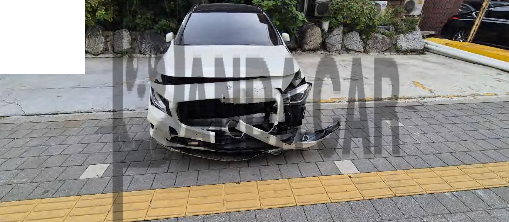 2018 Mercedes-Benz CLA250 4Matic, photograph 1