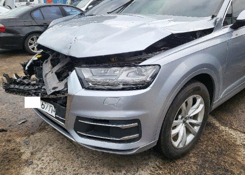 2019 Audi Q7 45 TFSI quattro, photograph 4