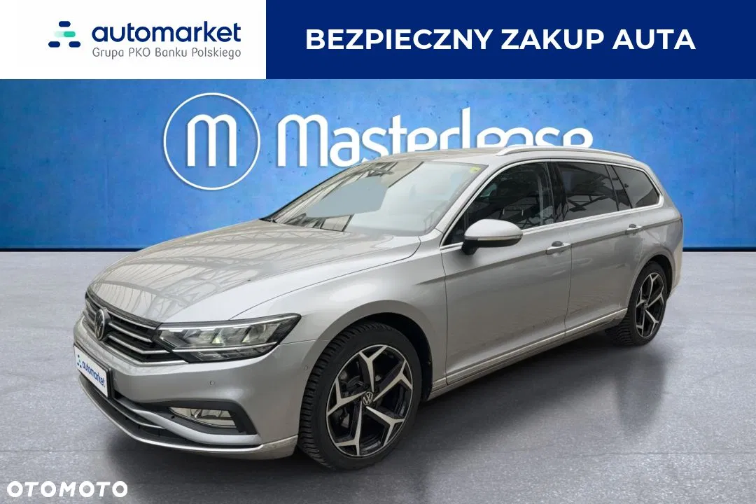 2022 Volkswagen Passat, photograph 1