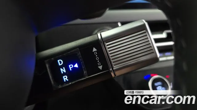 Hyundai Sonata 1.6 Turbo — photo 1 of 31