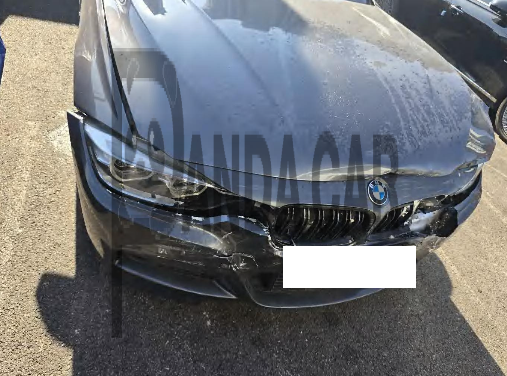 2018 BMW 320i, photograph 1