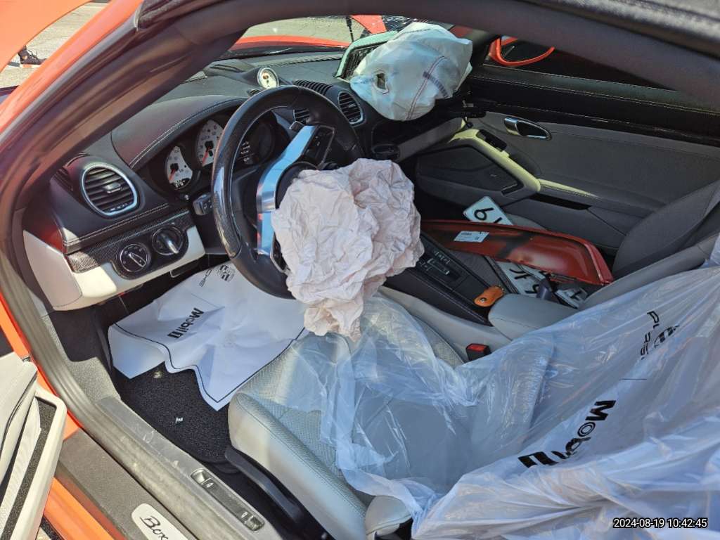 2022 Porsche 718 Boxster GTS 4.0, photograph 1