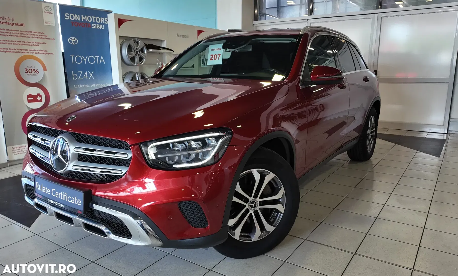 2020 Mercedes-Benz GLC 200 d 4MATIC 9G-TRONIC, photograph 3