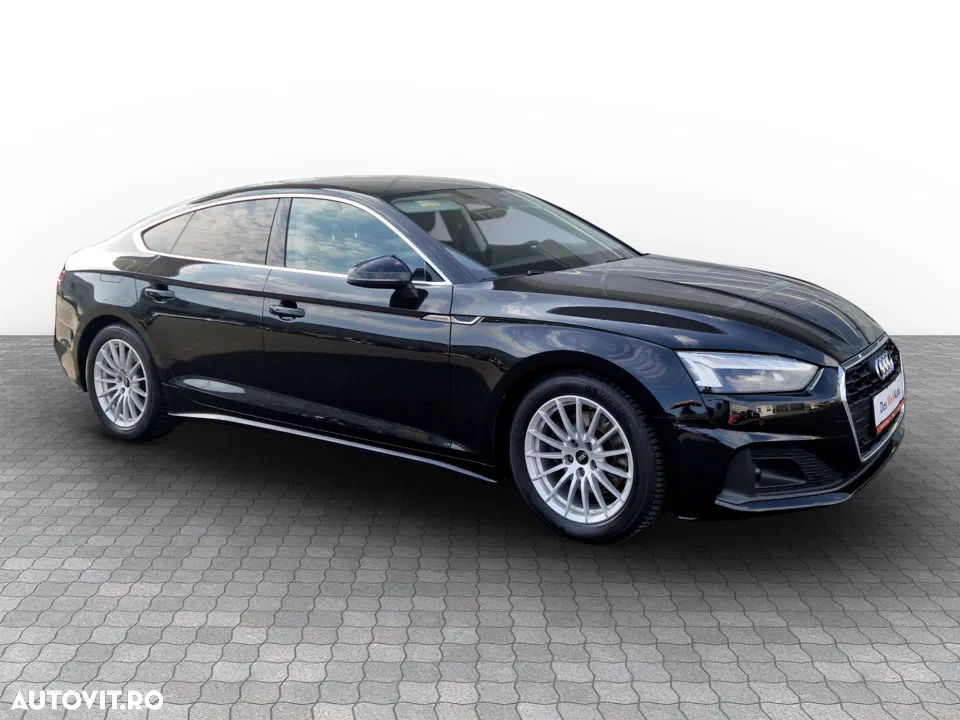 2022 Audi A5 Sportback, photograph 5