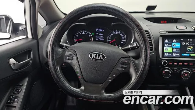 2017 Kia K3 Deluxe, photograph 8