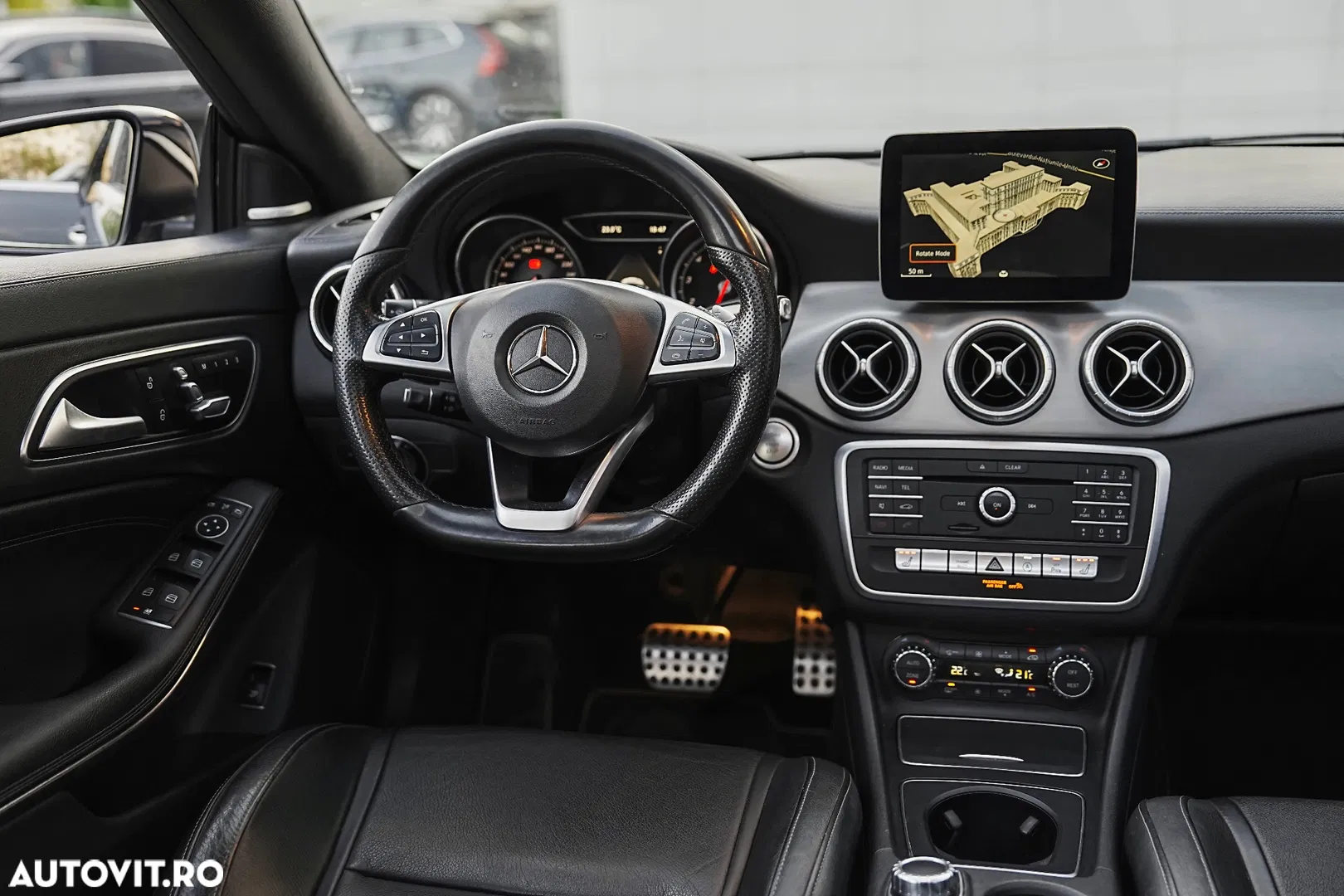 2016 Mercedes-Benz CLA 250 4MATIC 7G-DCT Sport, photograph 12