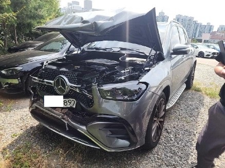 2024 Mercedes-Benz GLE 450 4MATIC, photograph 3