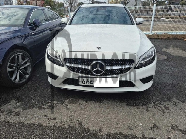 2019 Mercedes-Benz C220 d, photograph 1