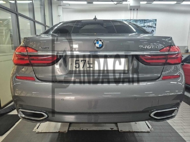 2017 BMW 740Ld xDrive, photograph 4