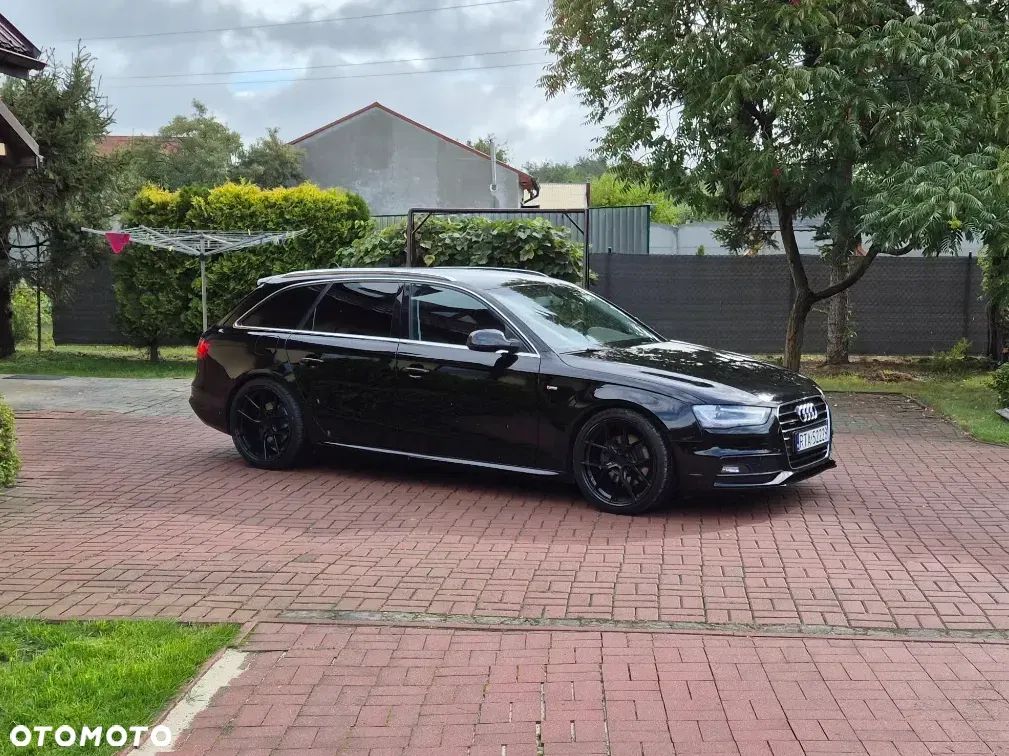 2015 Audi A4 Avant 2.0 TDI Quattro S tronic, photograph 3