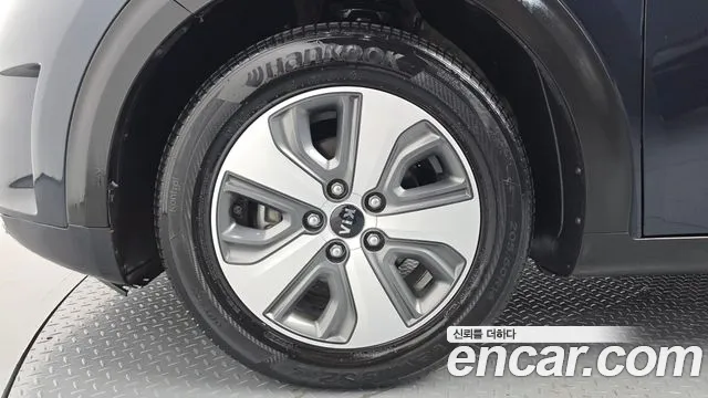 2018 Kia Niro Prestige, photograph 5