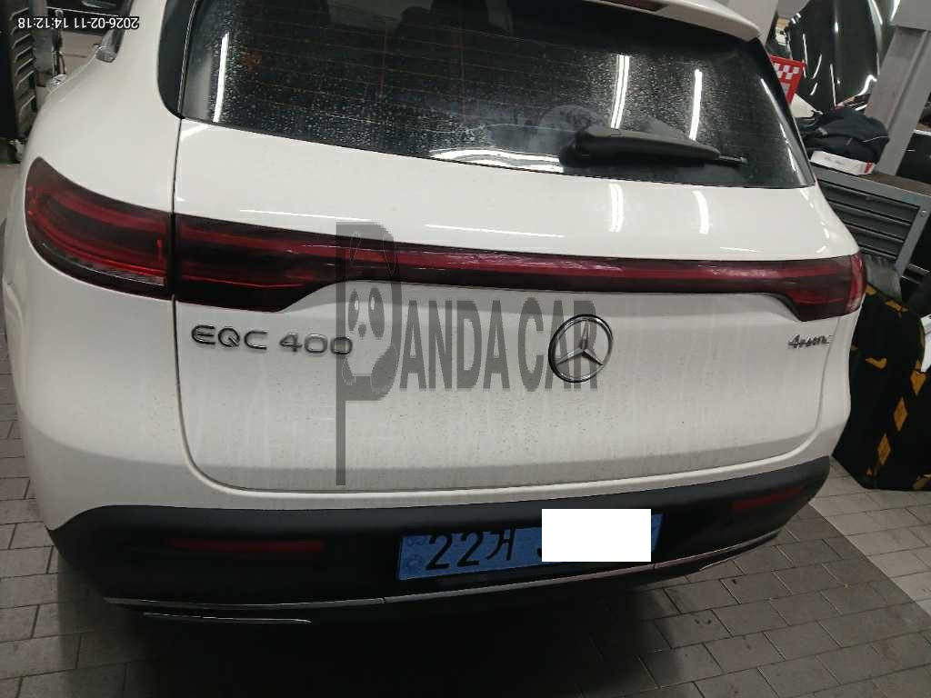 2020 Mercedes-Benz EQC 400 4MATIC, photograph 3