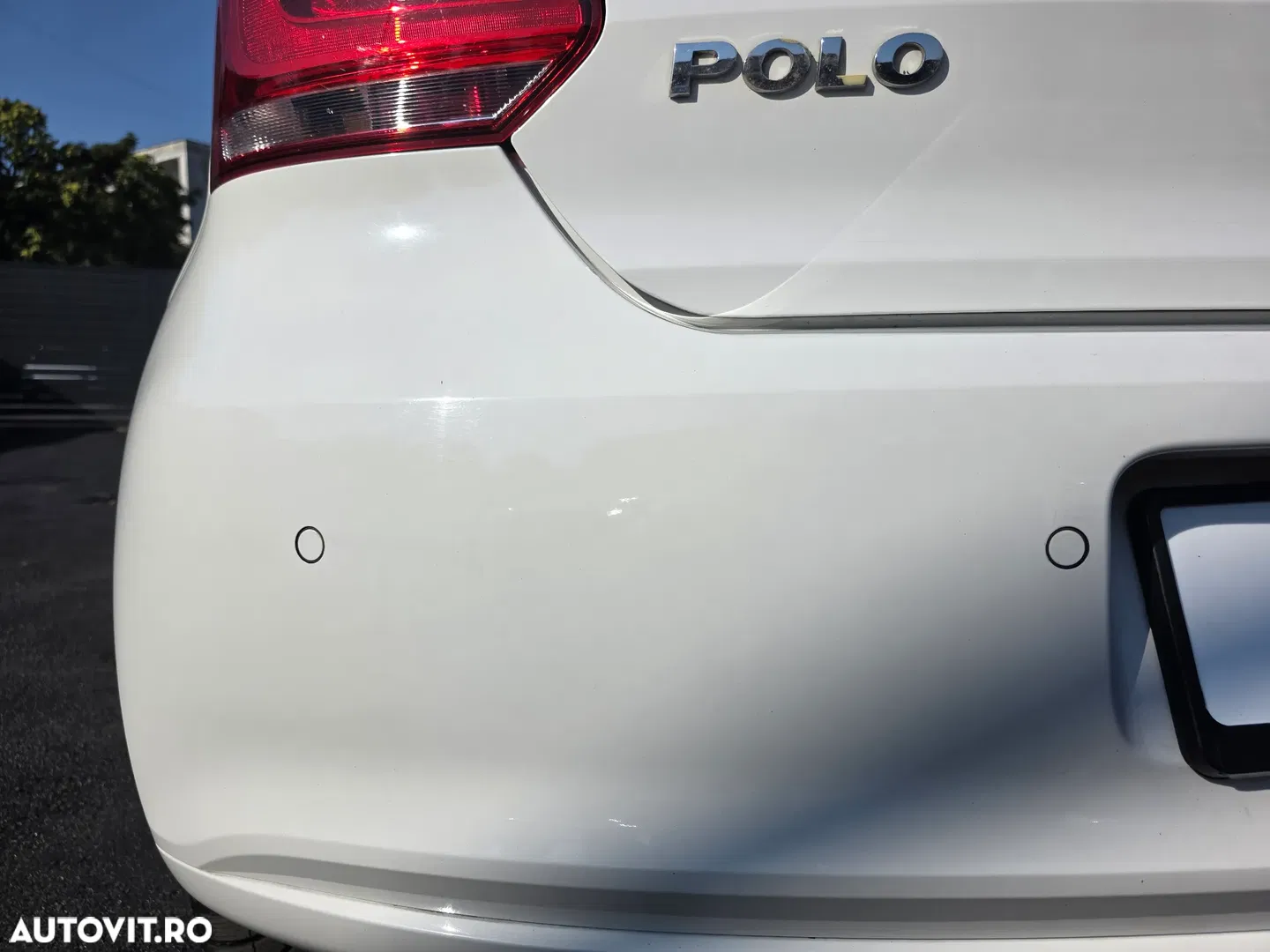 2010 Volkswagen Polo 1.6 TDI DPF Trendline BlueMotion Technology, photograph 11