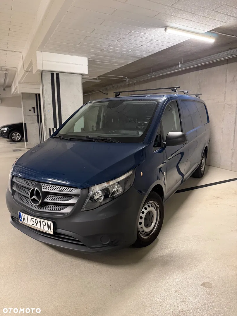 2019 Mercedes-Benz Vito, photograph 2