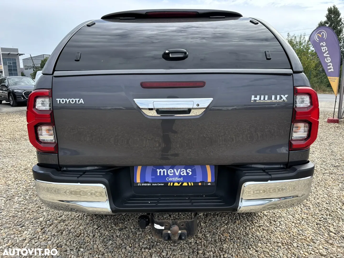 2022 Toyota Hilux 2.8D 204CP 4x4 Double Cab AT Executive, photograph 8