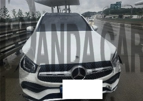 2022 Mercedes-Benz GLC300 4MATIC, photograph 1