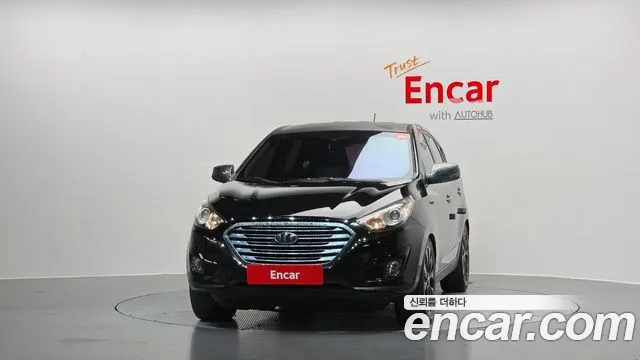 Hyundai Tucson Diesel 2WD X20 — photo 1 of 30