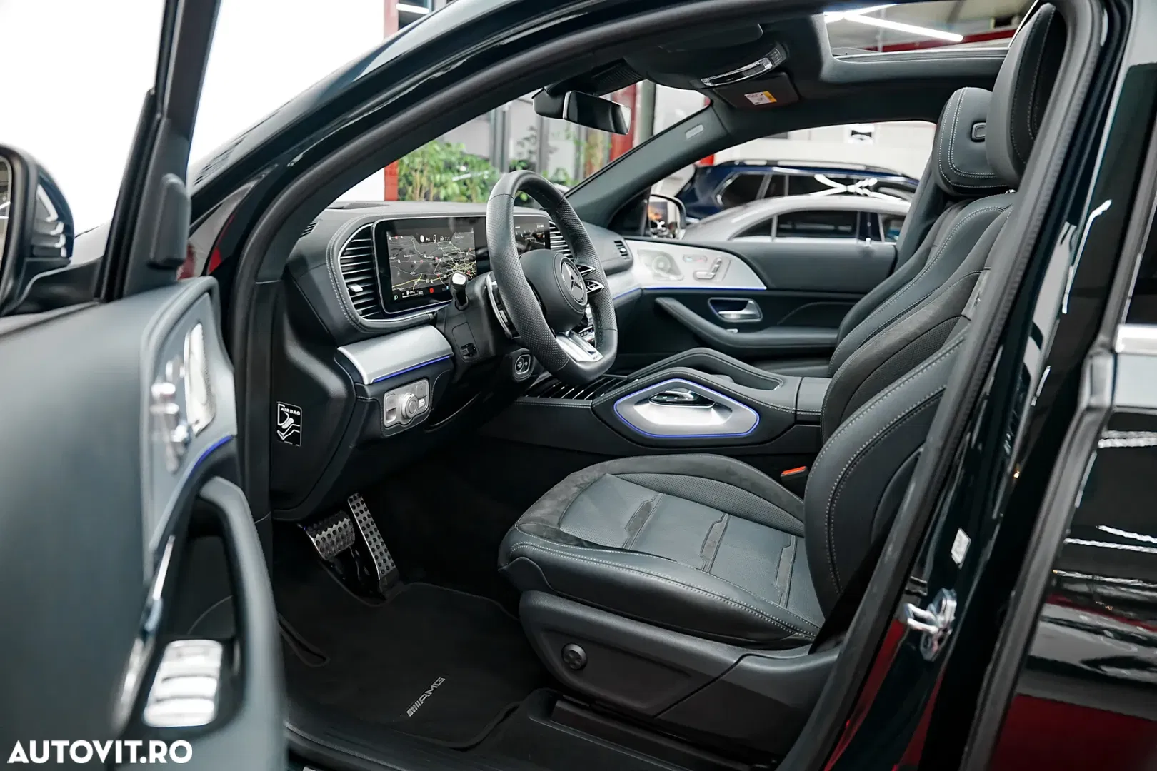 2023 Mercedes-Benz GLE Coupe AMG 53 4Matic+ AMG Speedshift TCT 9G AMG Line Premium, photograph 4