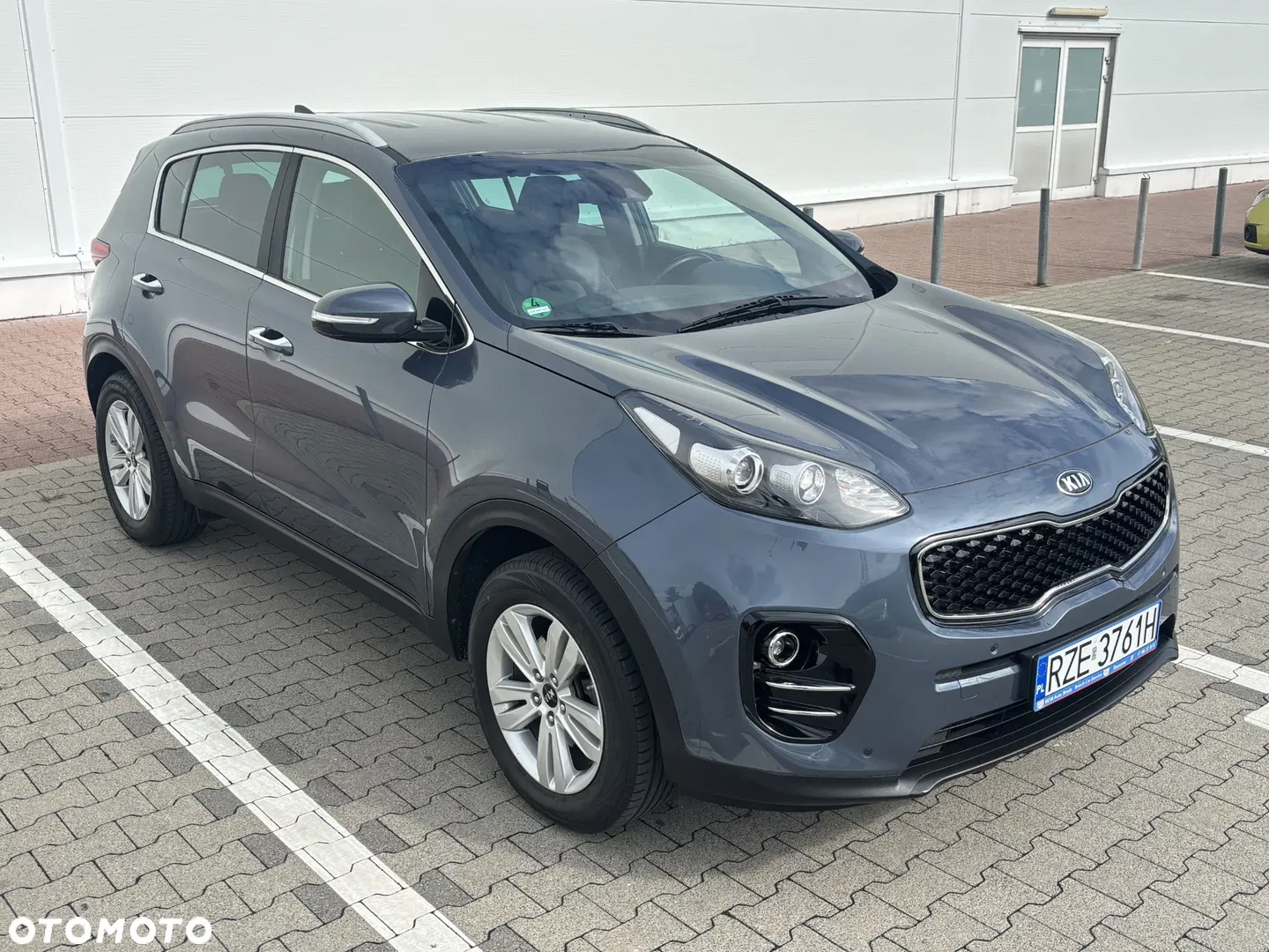 Kia Sportage 1.6 GDI 2WD DREAM-TEAM EDITION — photo 1 of 39
