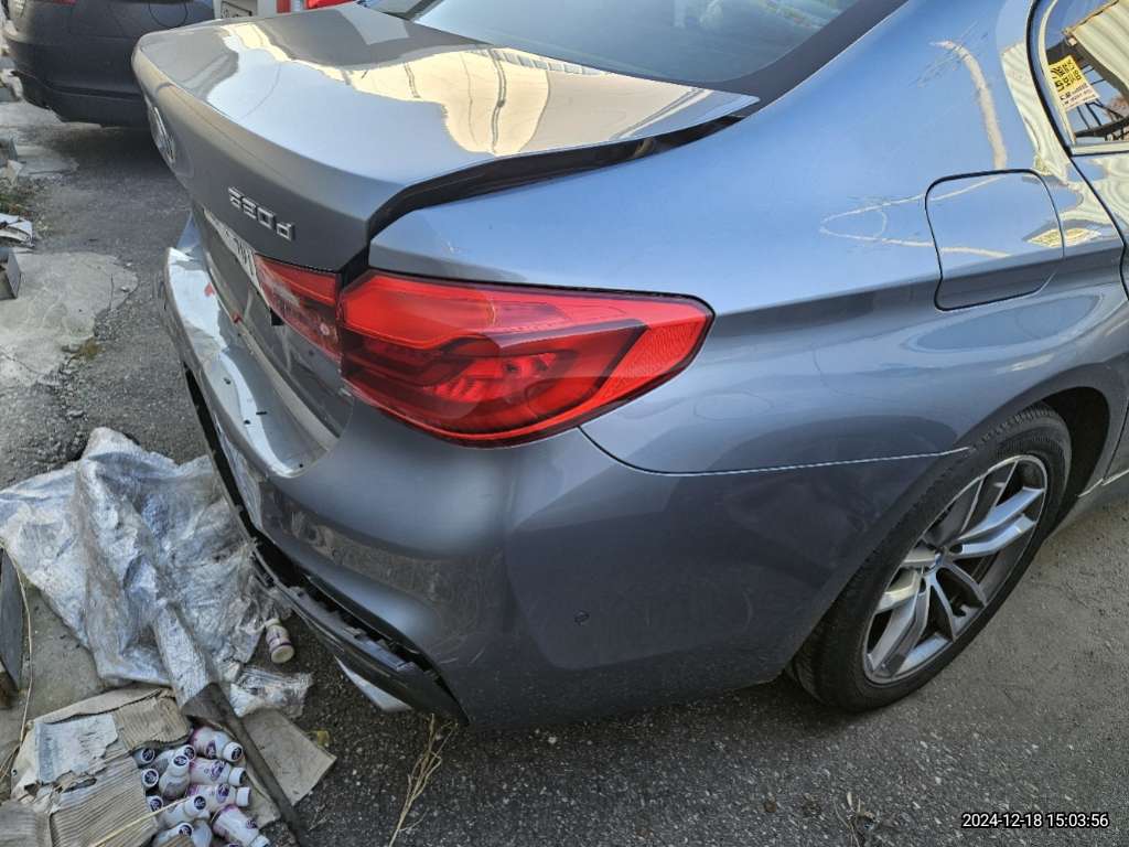 2017 BMW 520d, photograph 3