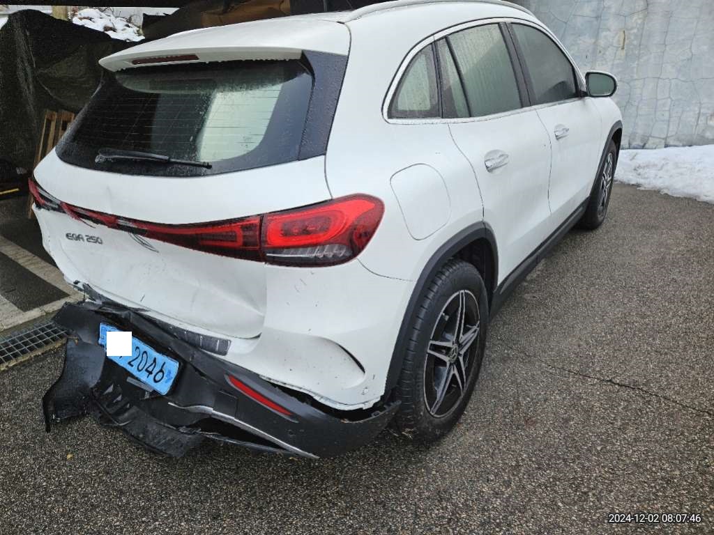 2023 Mercedes-Benz EQA250, photograph 3