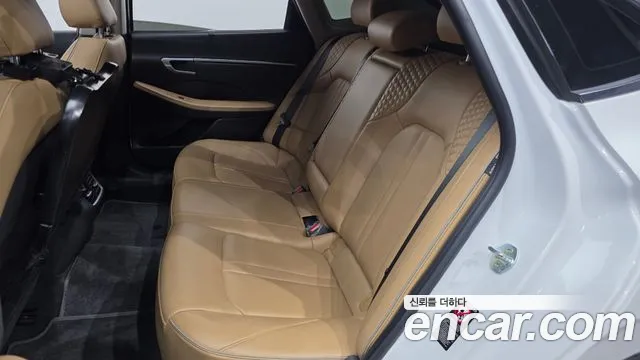 2022 Hyundai Sonata 1.6 Turbo, photograph 4