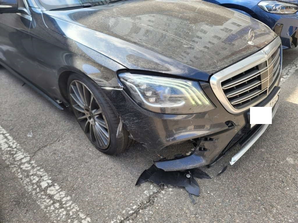 2018 Mercedes-Benz S350 d 4Matic, photograph 2