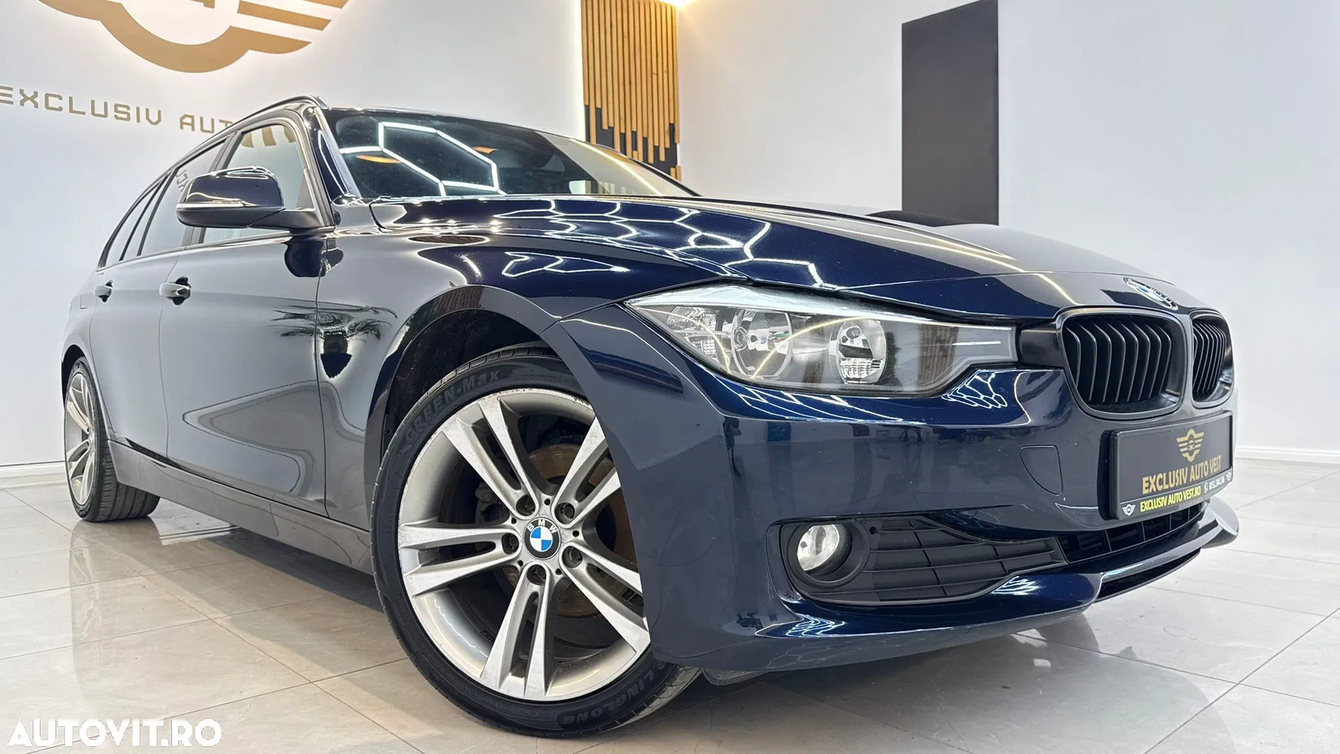 2013 BMW Seria 3 318d, photograph 10