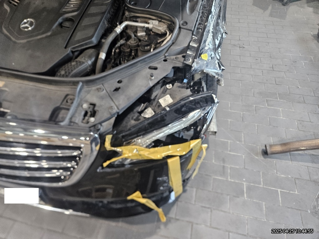 2018 Mercedes-Benz S560 4Matic L, photograph 3