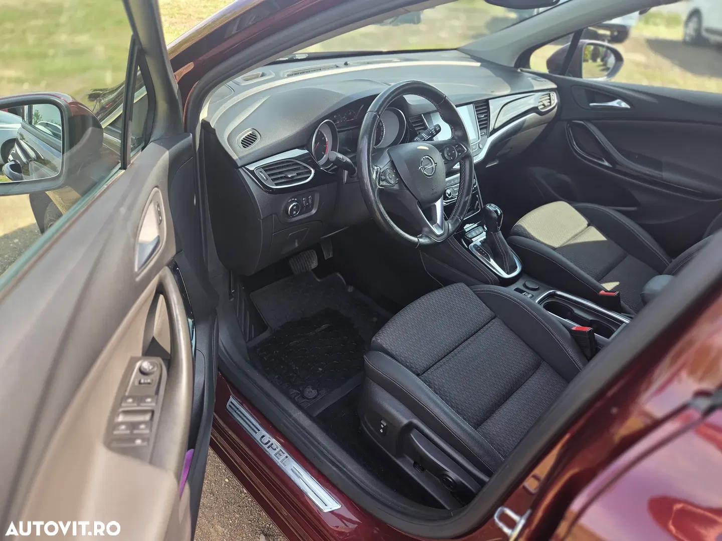 2018 Opel Astra 1.4 Turbo Start/Stop Automatik Innovation, photograph 5