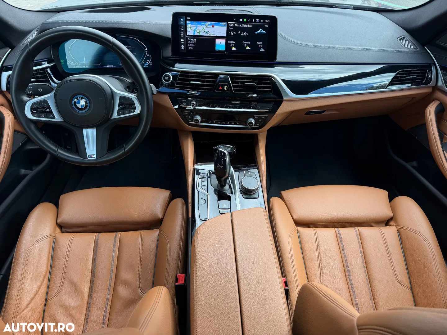 2022 BMW Seria 5 545e xDrive Aut. Luxury Line, photograph 10