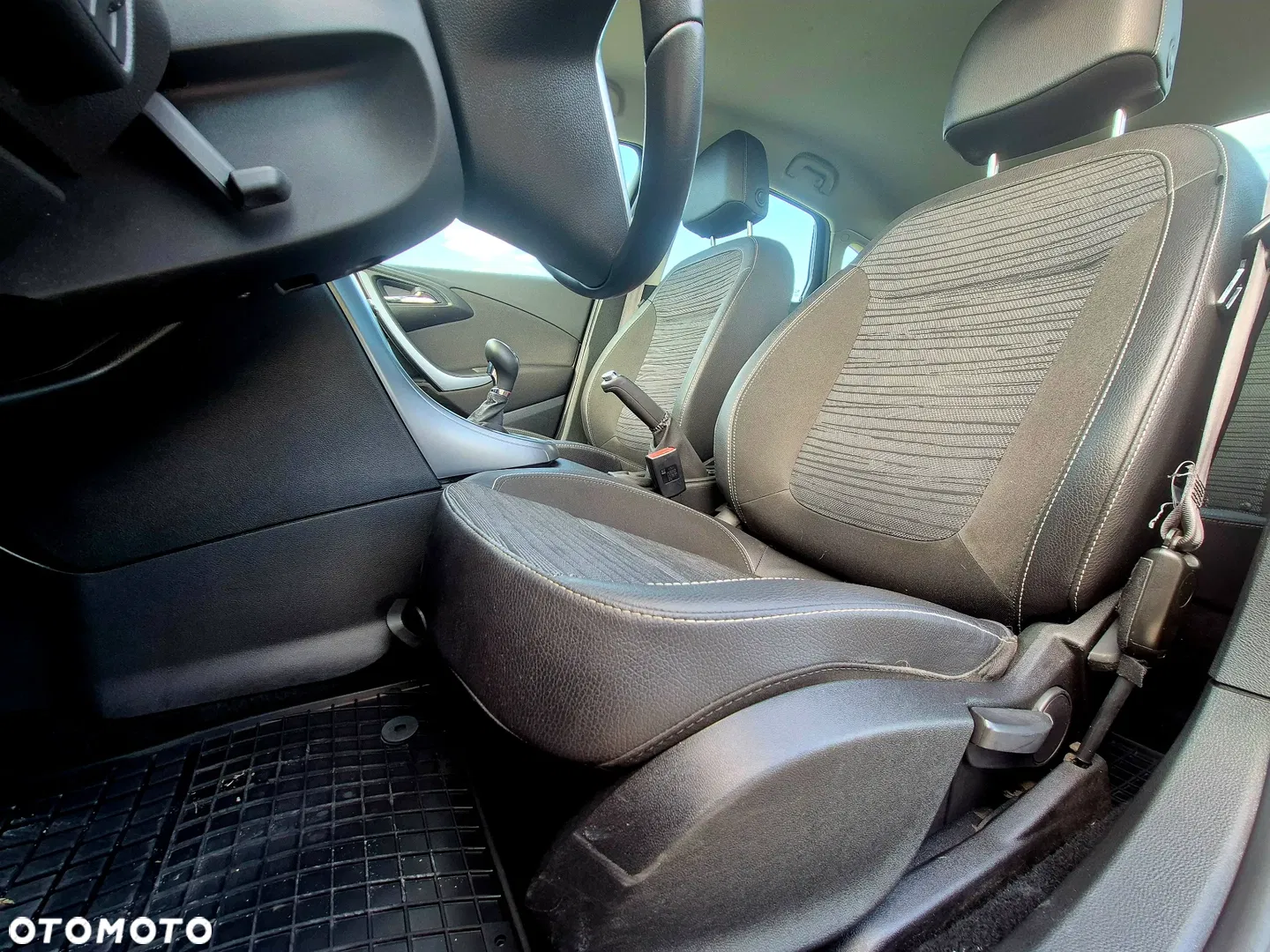 2018 Opel Astra 1.4 T Active EU6, photograph 12