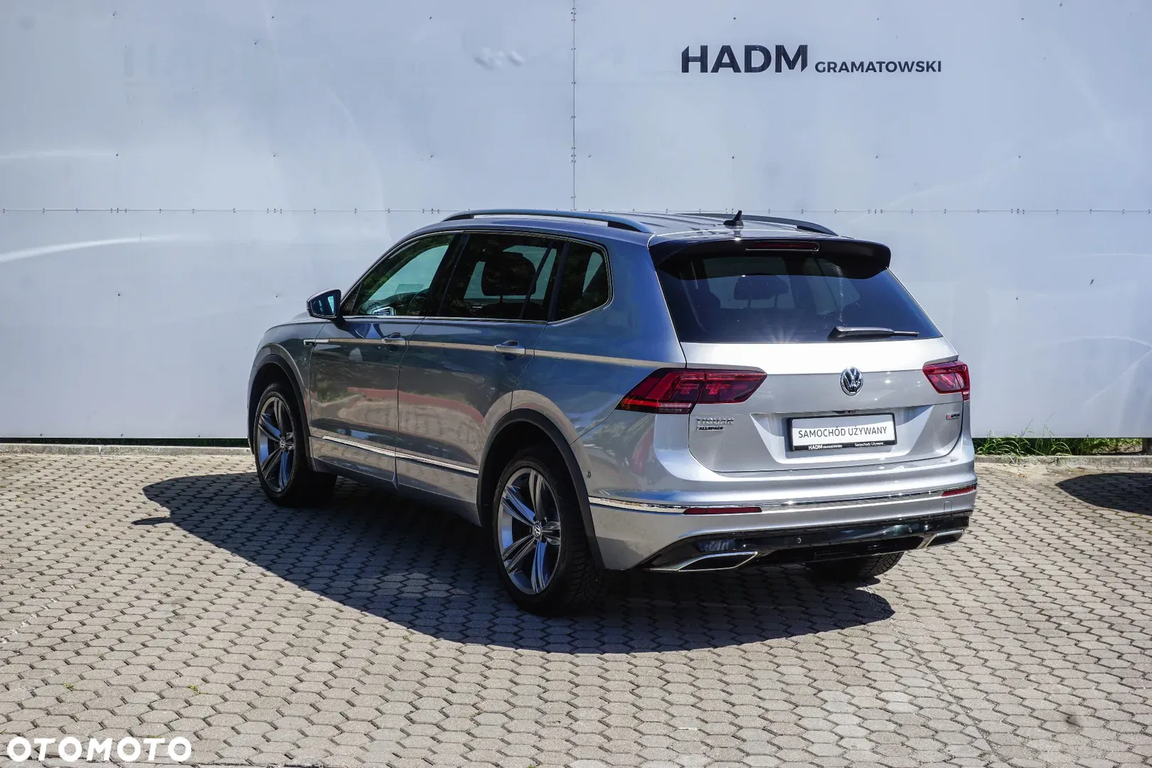 2020 Volkswagen Tiguan Allspace 2.0 TSI 4Mot R-Line DSG, photograph 6