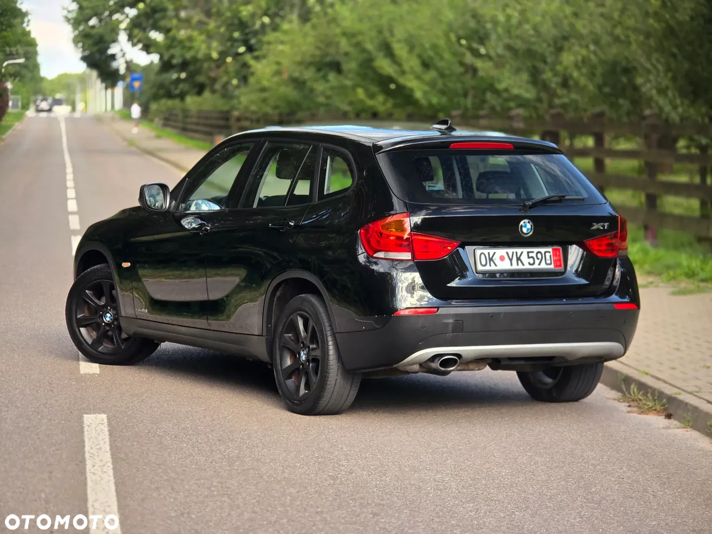 2011 BMW X1 sDrive18i, photograph 3