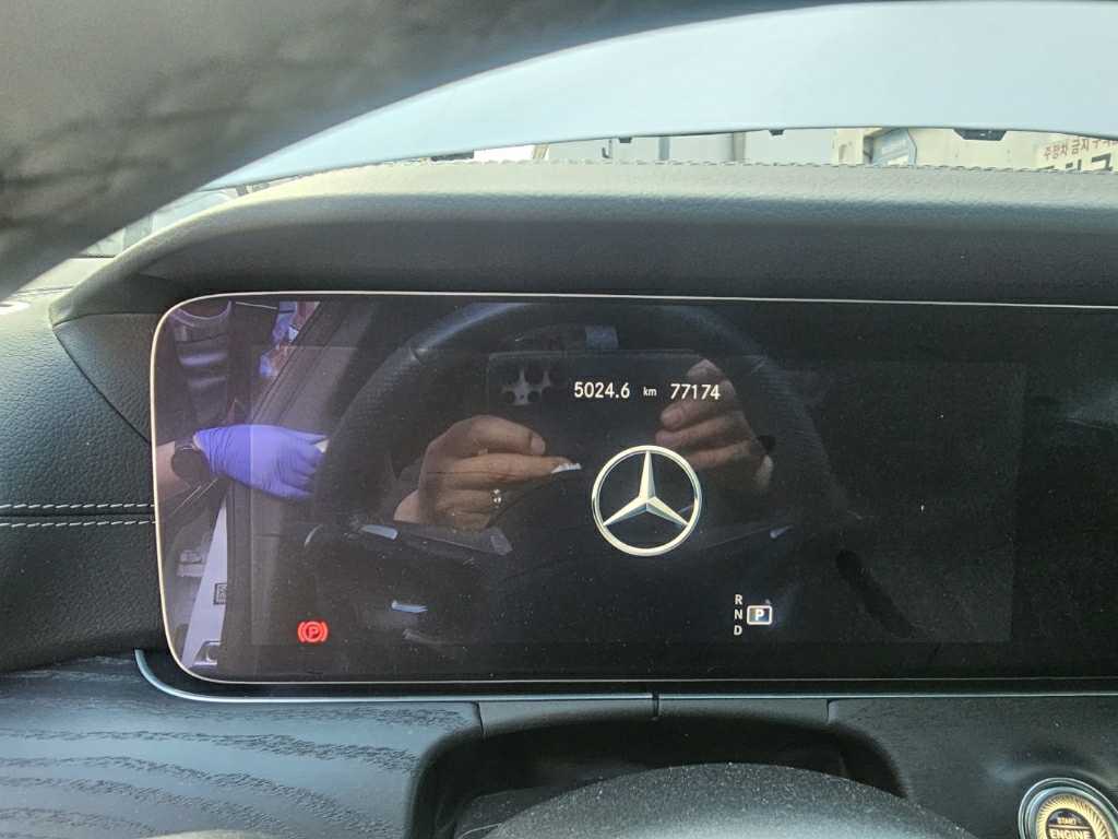 2023 Mercedes-Benz CLS300 d 4MATIC, photograph 3