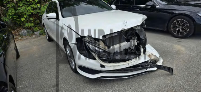 2019 Mercedes-Benz E300 4Matic, photograph 4