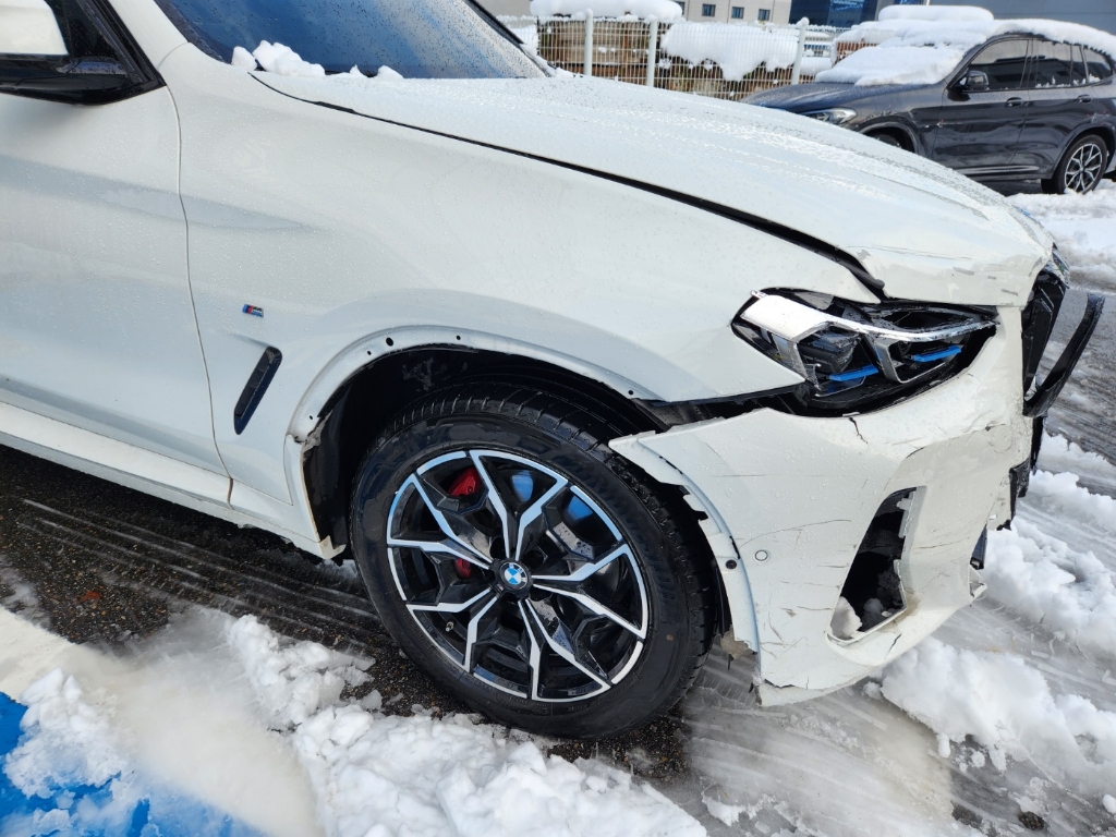 2024 BMW X3 xDrive20d, photograph 2