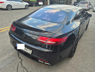 2018 Mercedes-Benz MercedesAMG S63 4Matic + Coupe, photograph 1