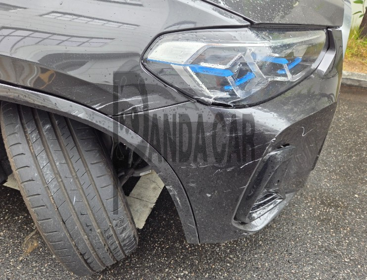 2024 BMW iX3 M Sport, photograph 4