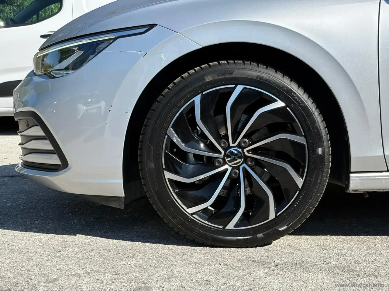 2023 Volkswagen Golf 2.0 TDI DSG SCR Life, photograph 9