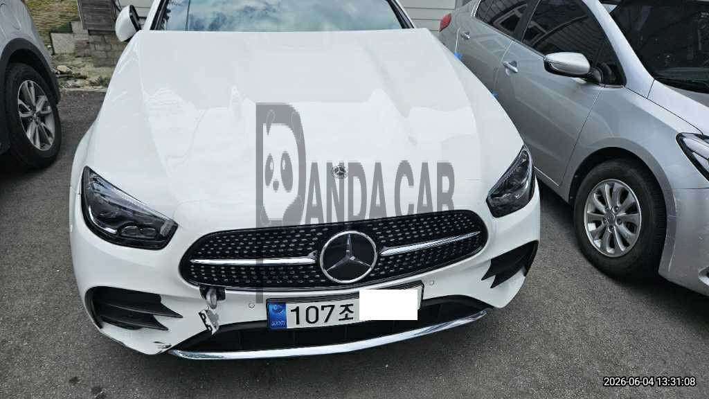 2022 Mercedes-Benz E350 4MATIC, photograph 1