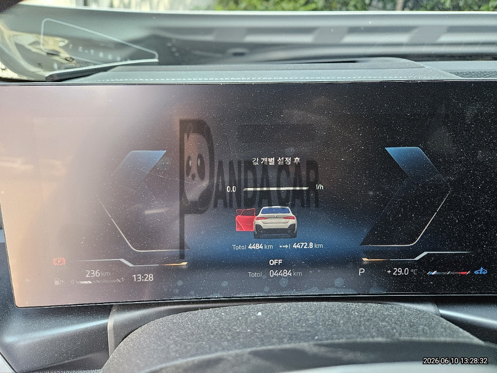 2026 BMW 420i Gran Coupe, photograph 2