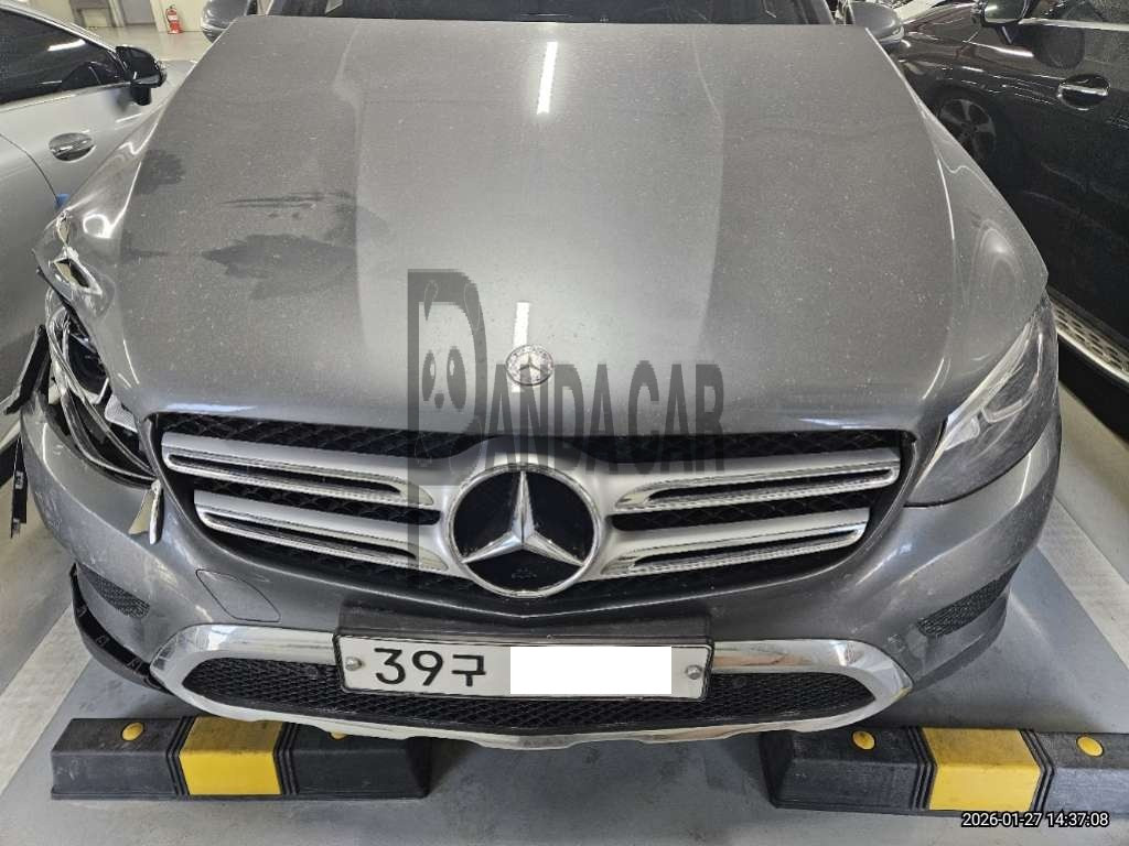 2017 Mercedes-Benz GLC220 d 4Matic, photograph 1