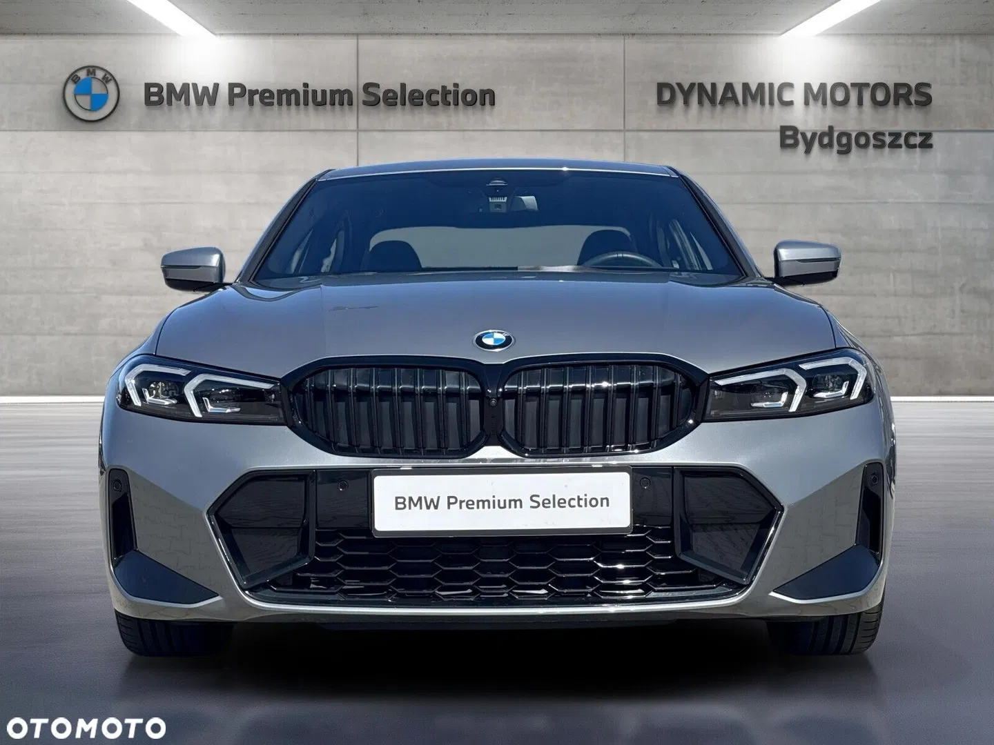 2025 BMW Seria 3 330i xDrive M Sport sport, photograph 9